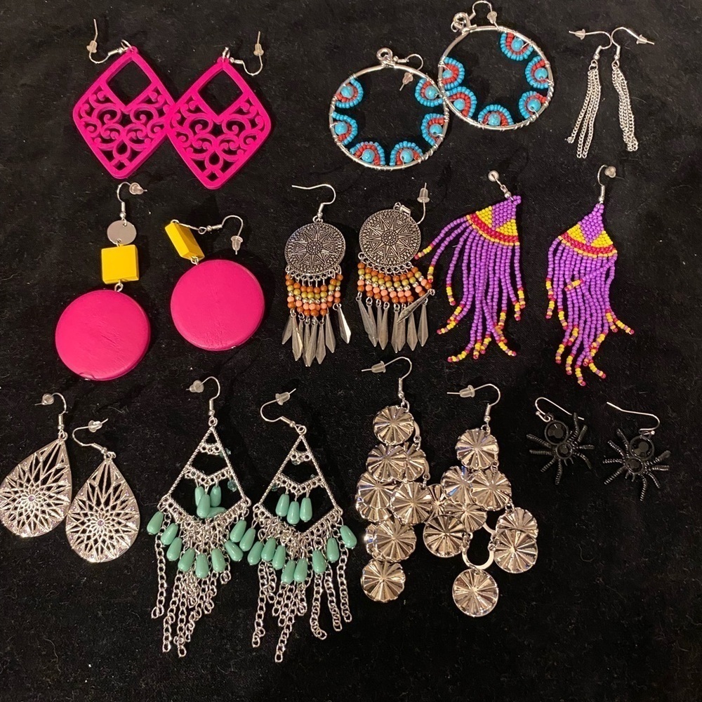 Lot 2 - Bundle of 10 Dangle Earrings (EF)